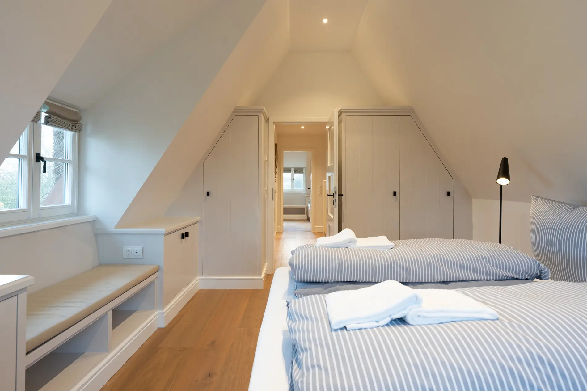 Exklusives Wohnen auf Sylt! Luxuriöse Doppelhaushälfte in Archsum zur Miete