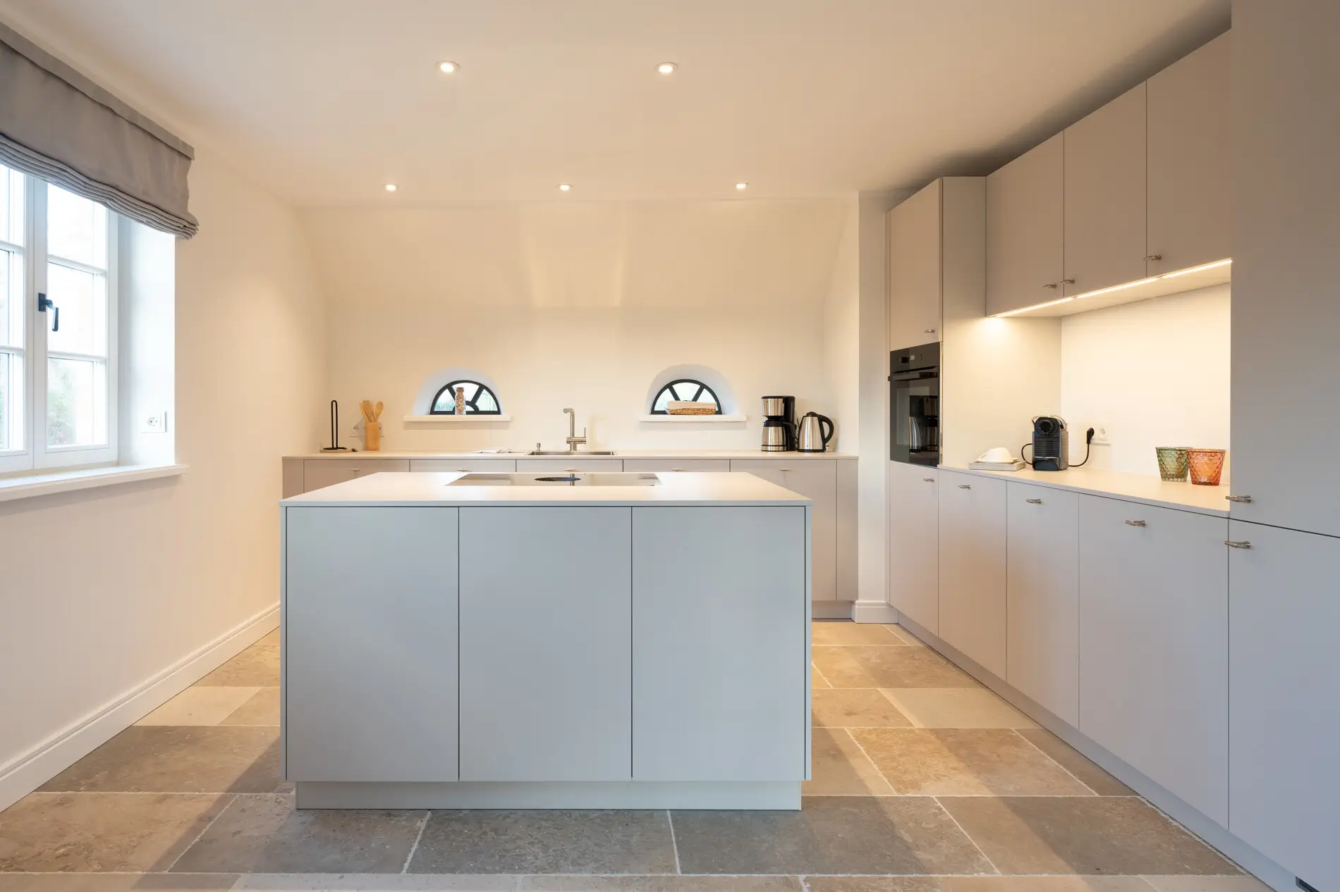 Exklusives Wohnen auf Sylt! Luxuriöse Doppelhaushälfte in Archsum zur Miete